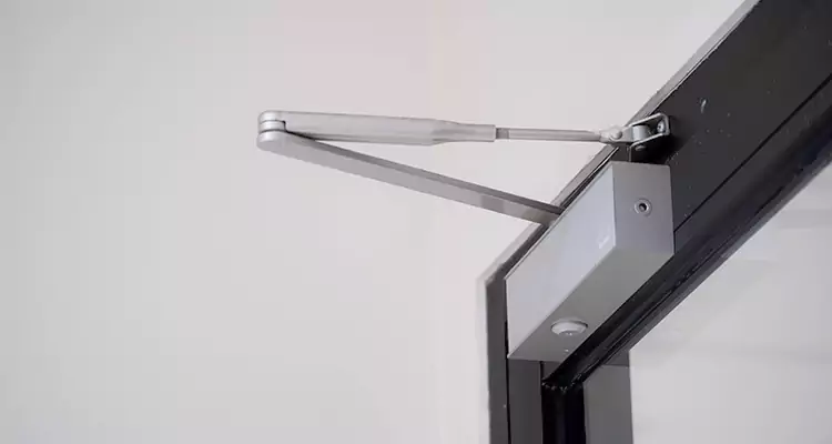 Screen Door Closer Installation in Oviedo, FL