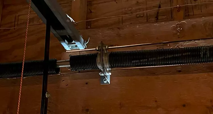 Garage Door Lift Cable Replacement in Oviedo, FL