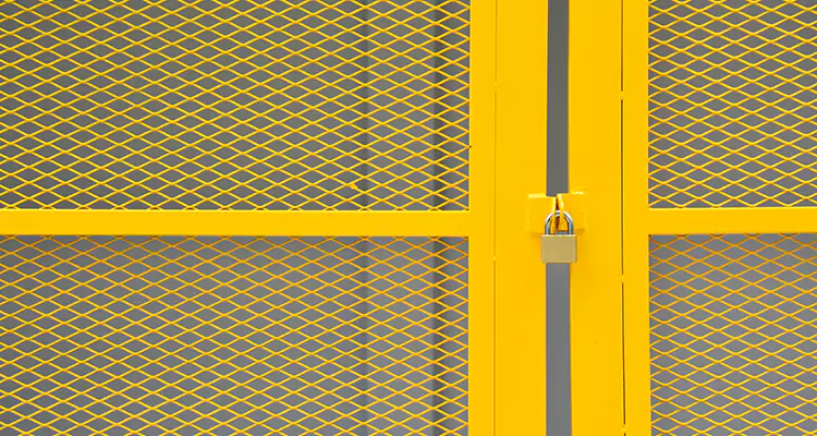 Steel Mesh Screen Door Repair in Oviedo, FL