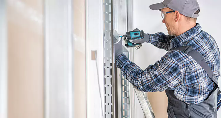 Sliding Door Latch Hardware Repair in Oviedo, FL