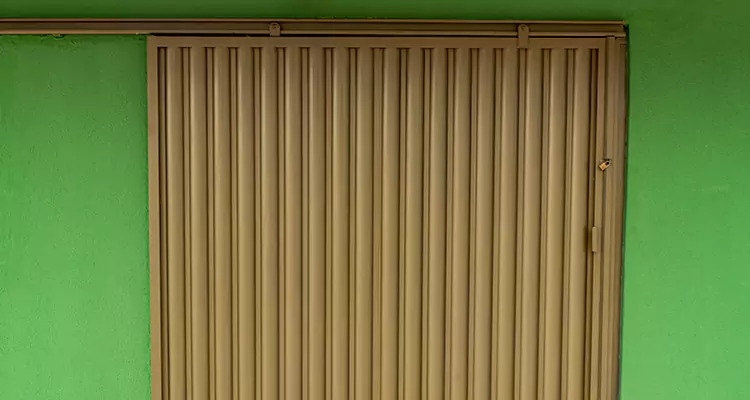 Wooden Sliding Door Stuck Repair Services in Oviedo, FL