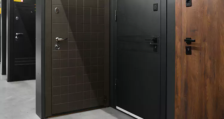 Burglar Proof Storm Door Repair in Oviedo, FL