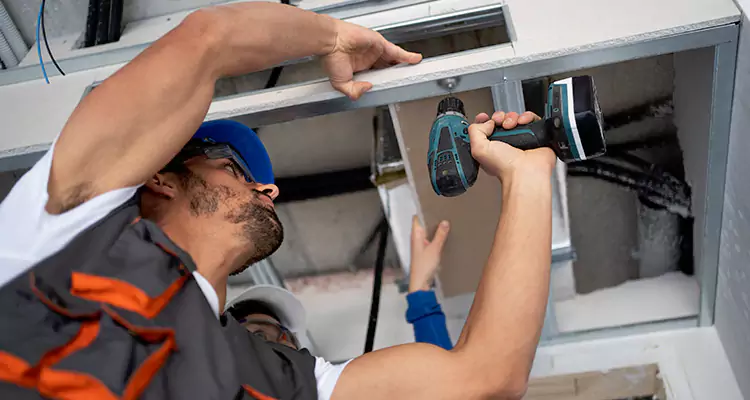 Emergency Overhead Door Repair in Oviedo, FL