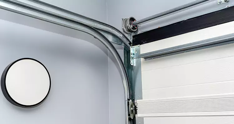 Garage Door Cable Repair Cost in Oviedo, FL