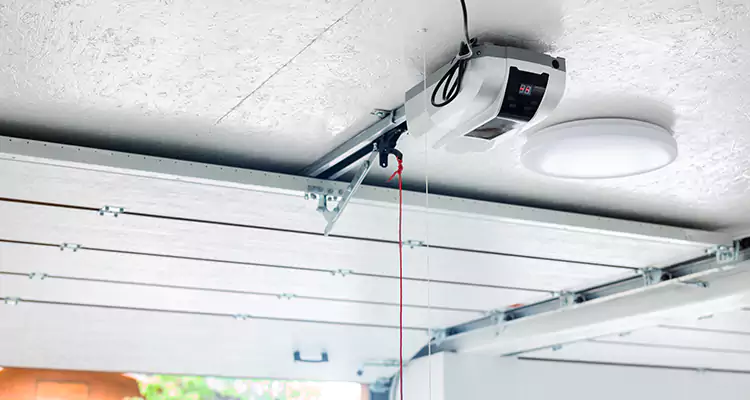 LiftMaster Garage Door Repair in Oviedo, FL