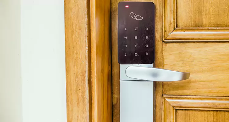 Keyless Hotel Door Locks Repair in Oviedo, FL