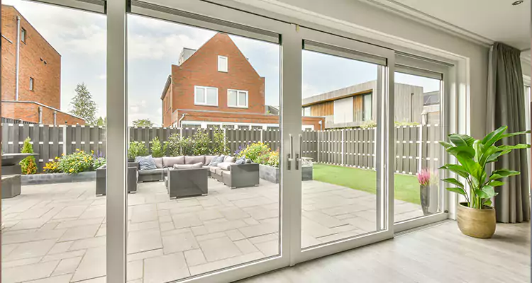 3 Panel Sliding Glass Door Repair in Oviedo, FL